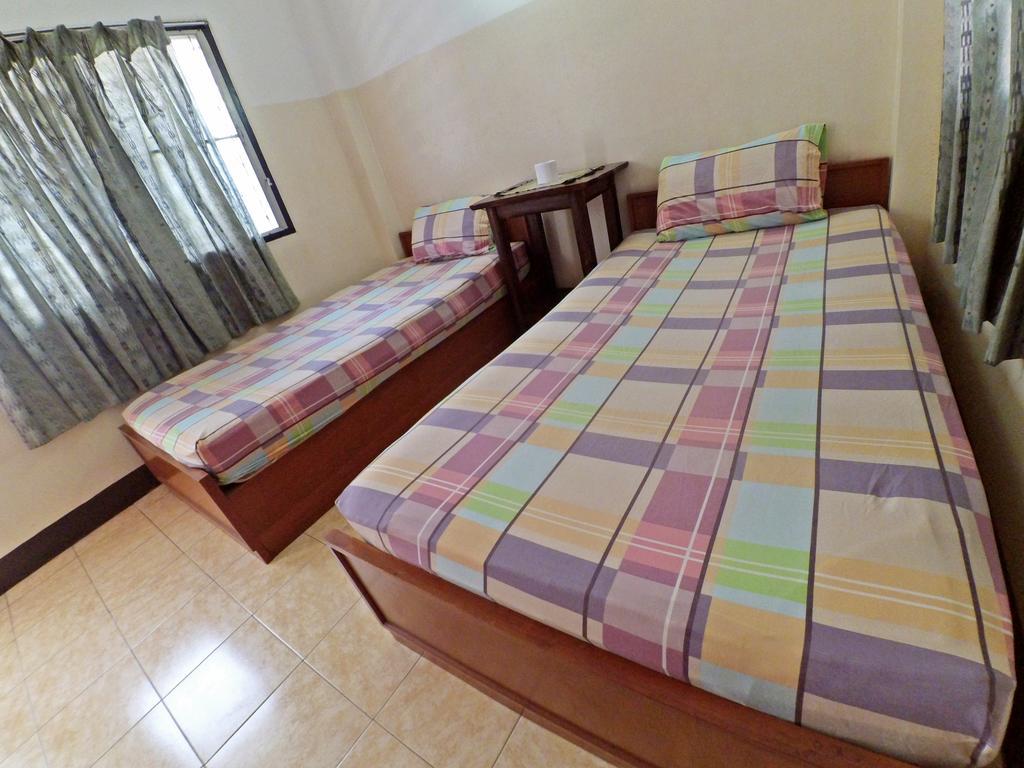 Sarah Guest House Csiangmaj Kültér fotó