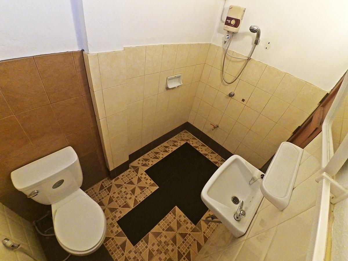 Sarah Guest House Csiangmaj Kültér fotó